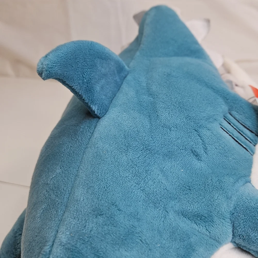 Cat&Jack Knox Shark Ankle Biter Sleepers Blue/white Size XL6
